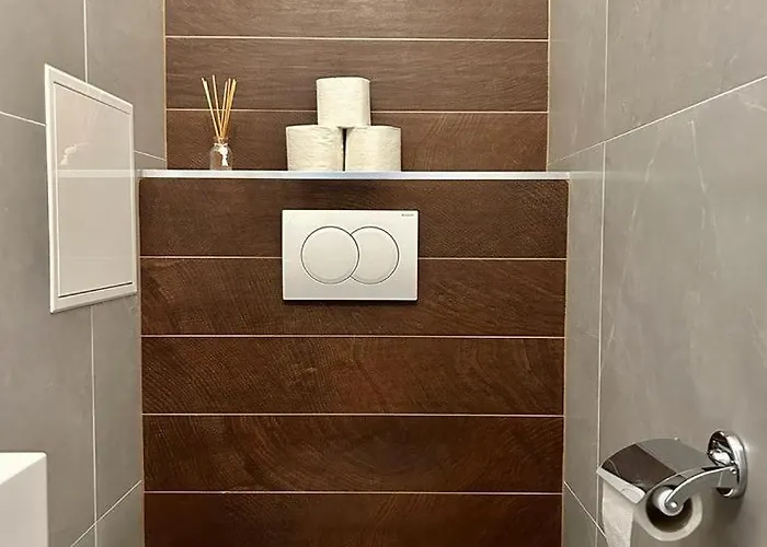 Apartment Centre, Jardin Bioves, Casino Menton